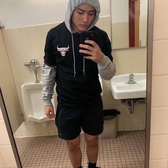 Meet your Posher, Chris - Picture 7 of 8